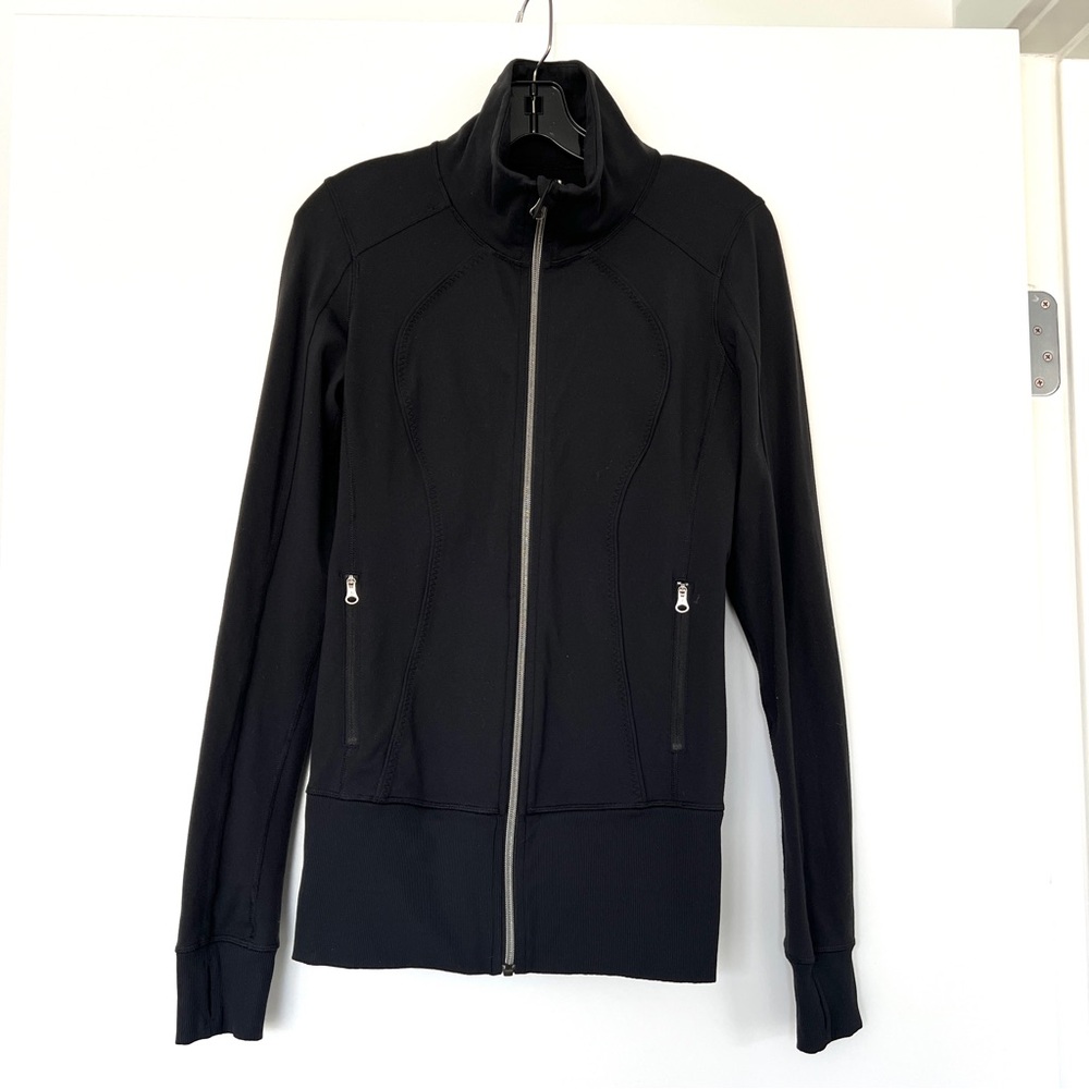 Lululemon Women's Jacket in Black